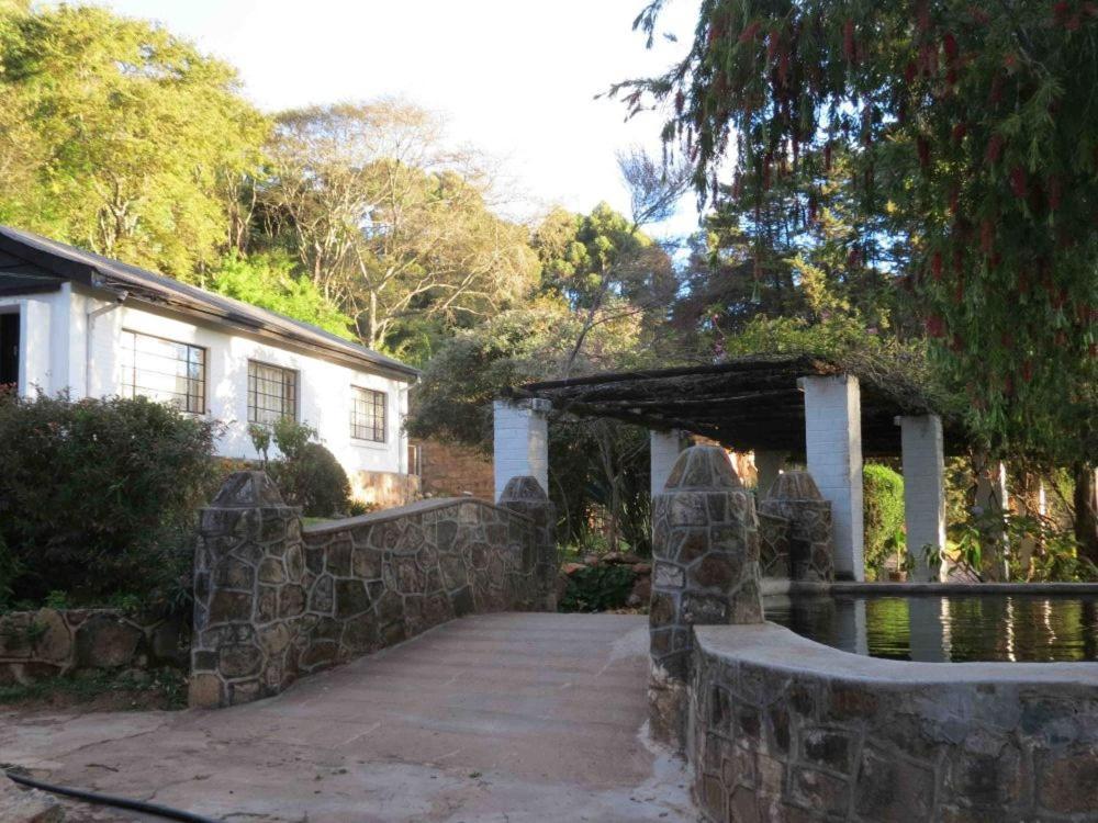 Rhodes Nyanga Hotel Juliasdale Exteriör bild